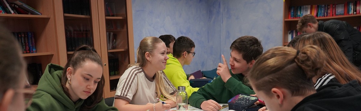 Schmuckbild Buigen-GymnasiumSchmuckbild Buigen-Gymnasium