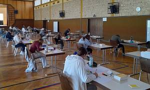 Volle Konzentration bei der Abiturprüfung